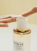 Madagascar Centella Light Cleansing Oil (200ml)