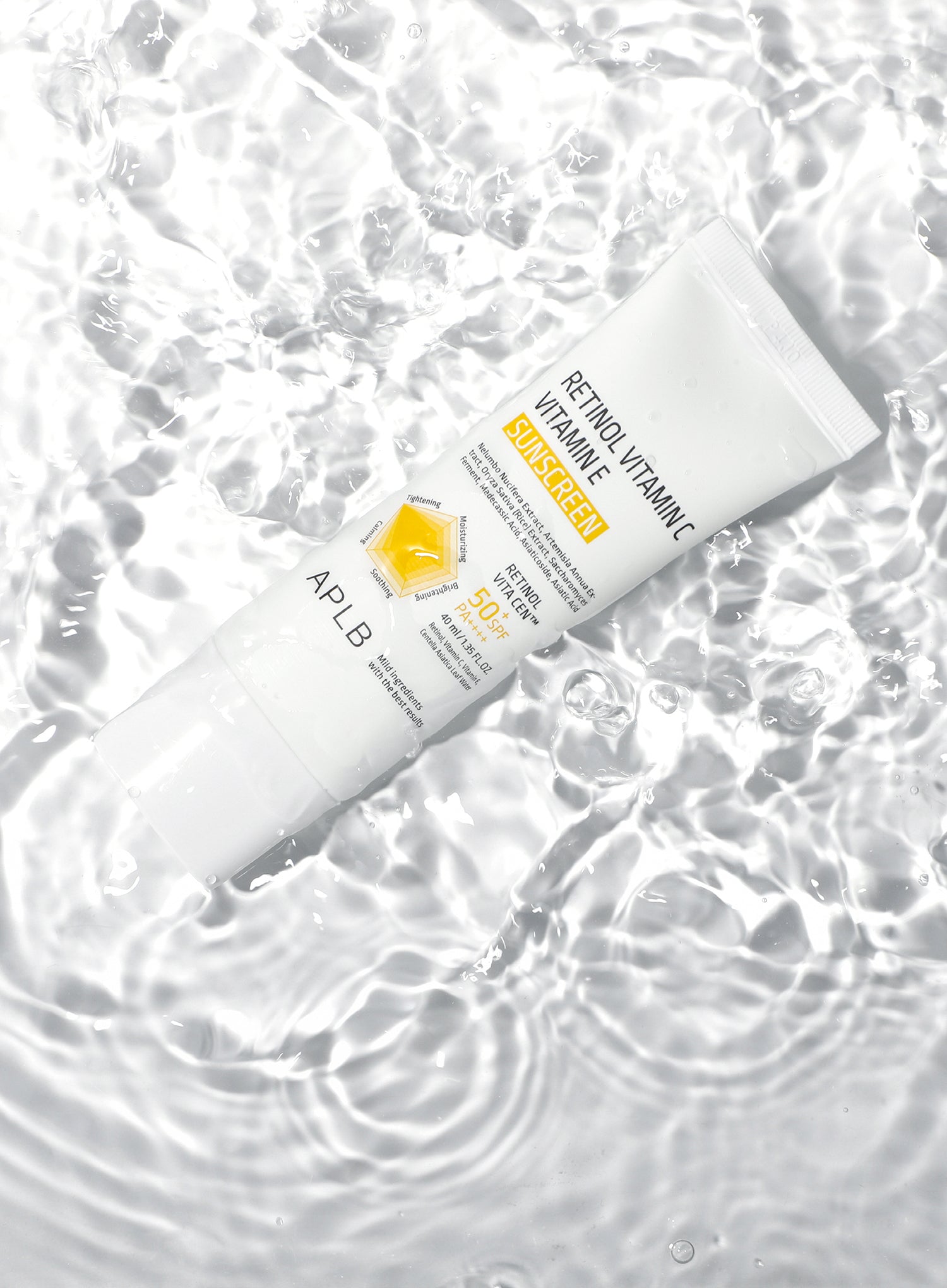 Retinol Vitamin C Vitamin E Sunscreen (SPF50+ PA++++) (40ml)