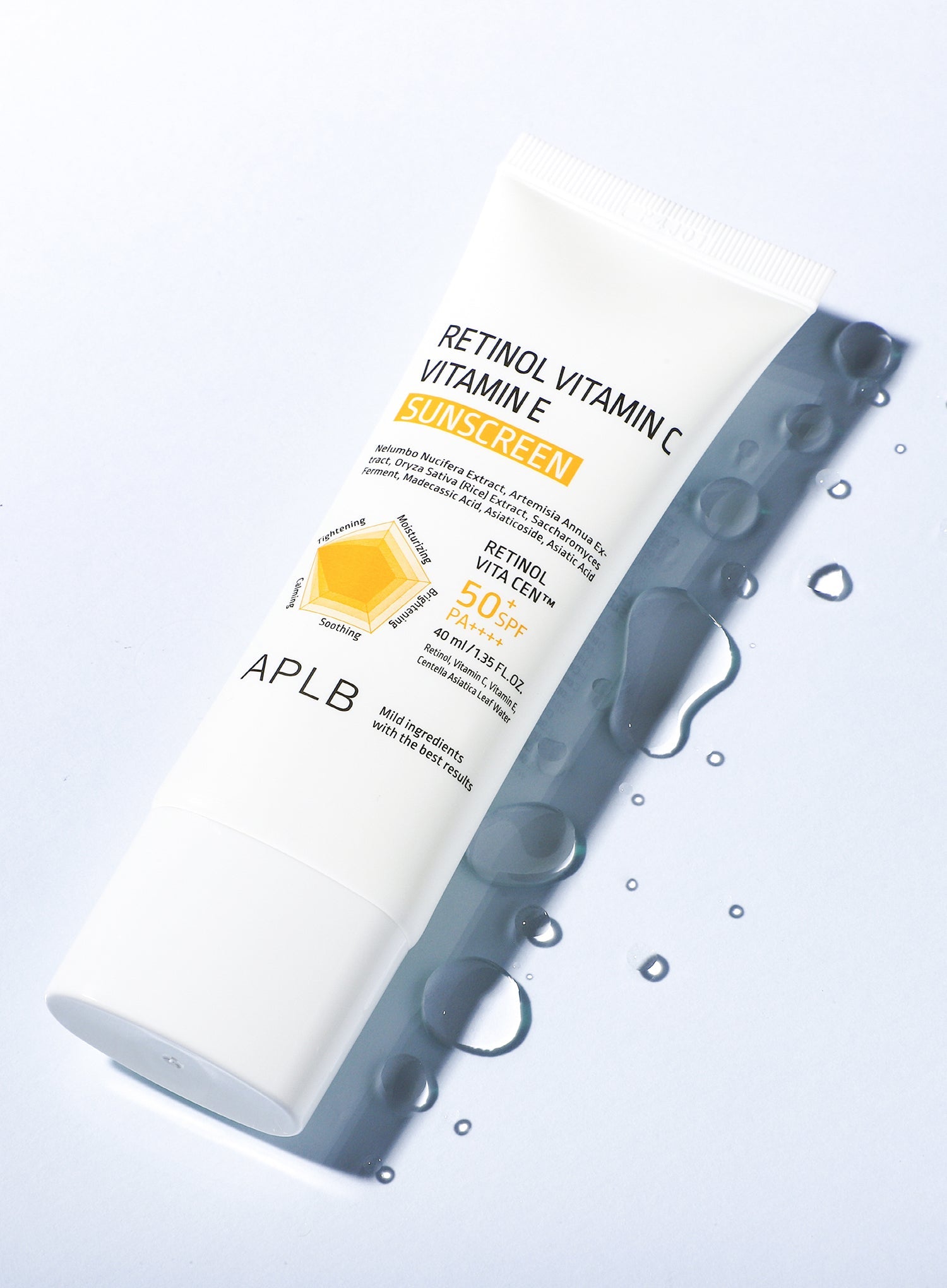 Retinol Vitamin C Vitamin E Sunscreen (SPF50+ PA++++) (40ml)